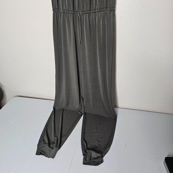 Lanston M Jumpsuit Green Halter Stretch Jersey Knit Resort Vacation Going Out - Picture 4 of 9